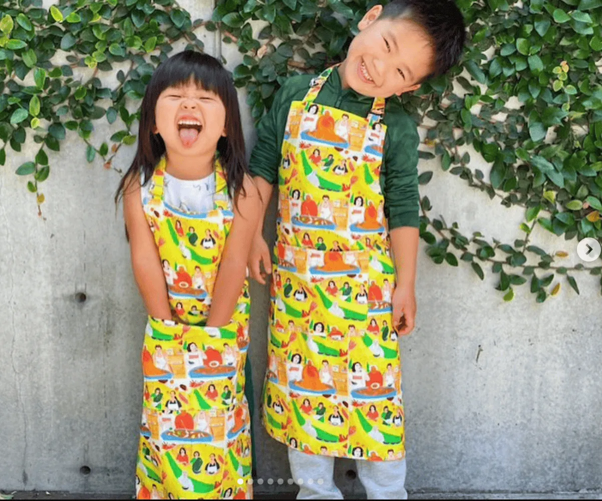 Limited Edition Aprons   Tea Towels